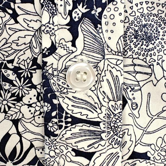 Finley Floral Button Up Shirt Womens Size Small Blue White Stretch Long Sleeve - Picture 6 of 7